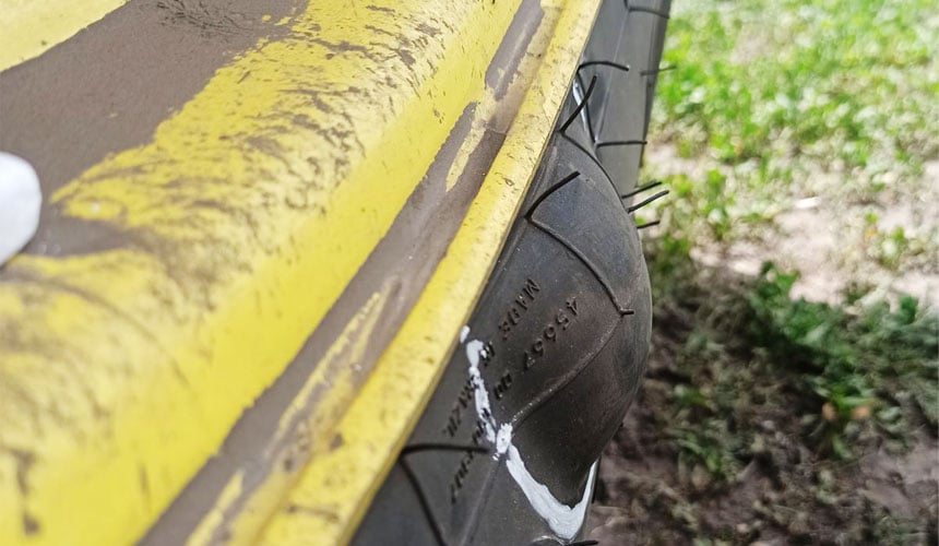 Hernia on the tyre sidewall that is too close to the bead and cannot be repaired