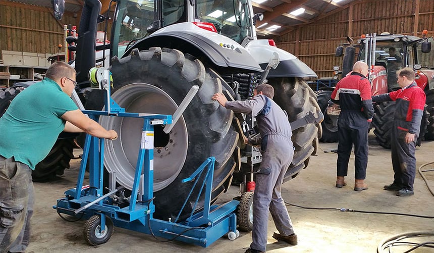 Tyre replacement covered by the warranty